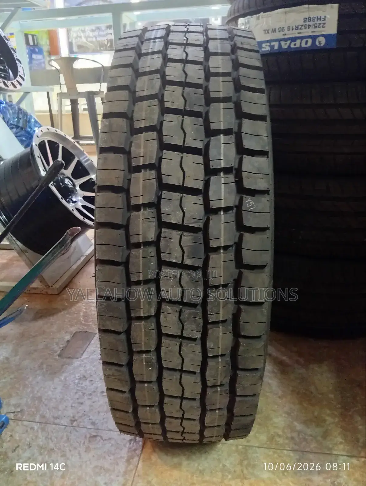 Torque 265/70r19.5 Commercial Tire | Fdr255 Drive Axle