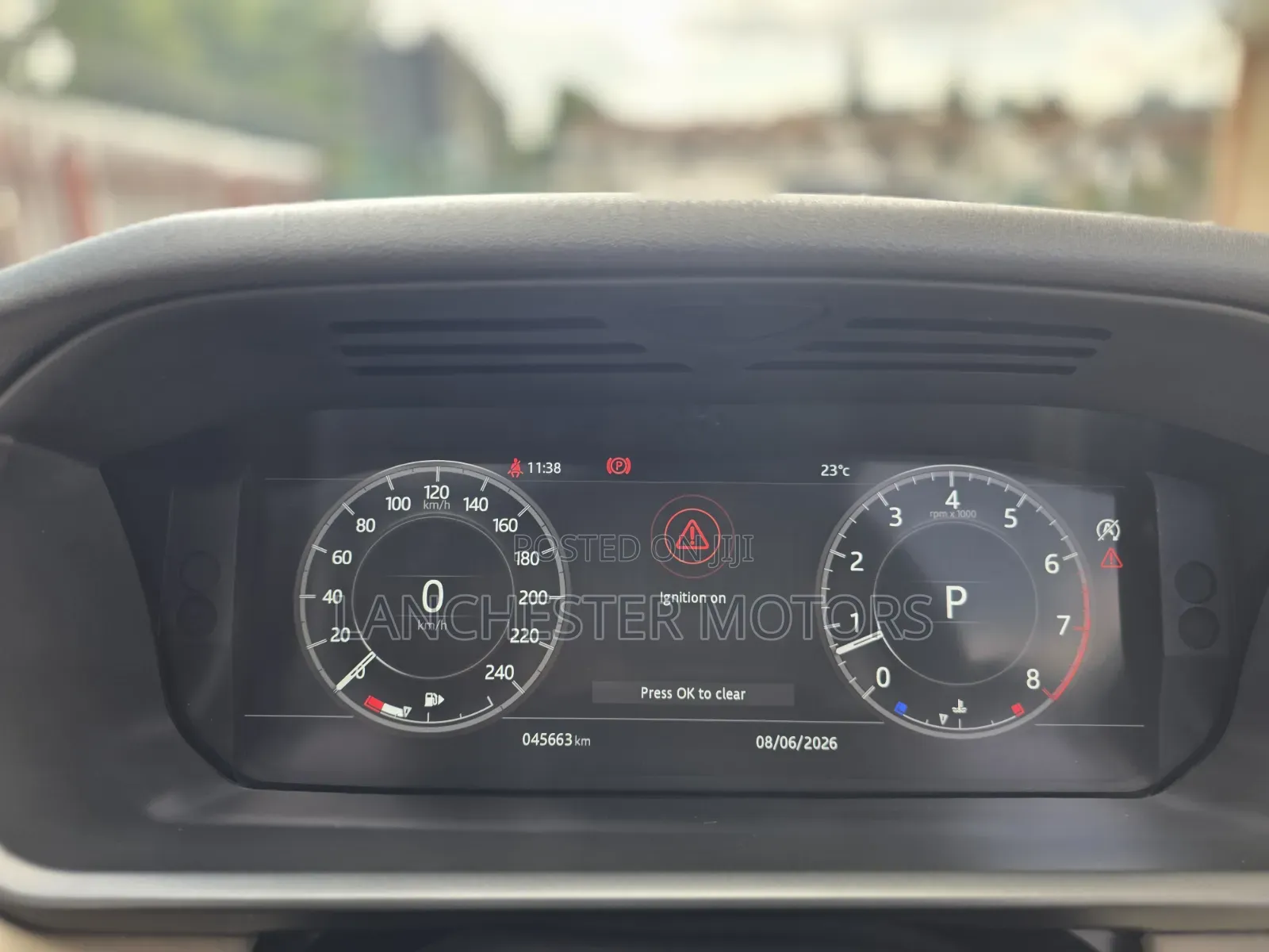 Land Rover Discovery 2018 Blue