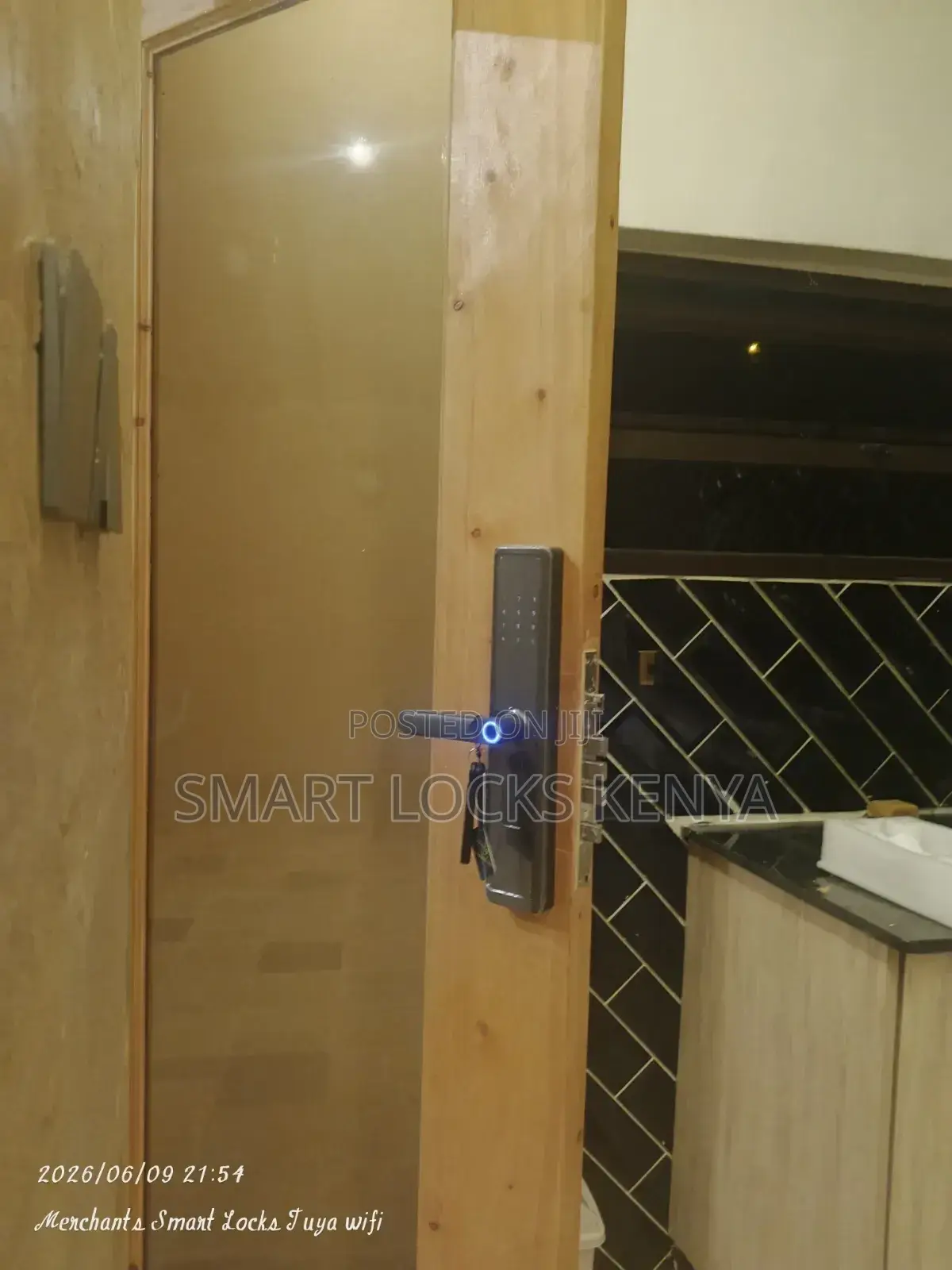 Art Door Lock Wifi Password Fingerprint Card's