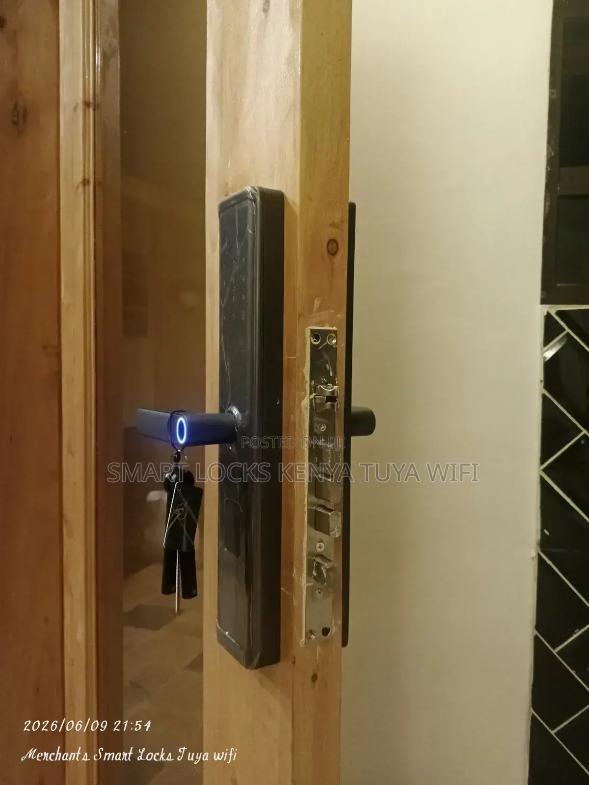 Smart Lock Tuya Wifi Fingerprint Smartlock Digital Password Cards