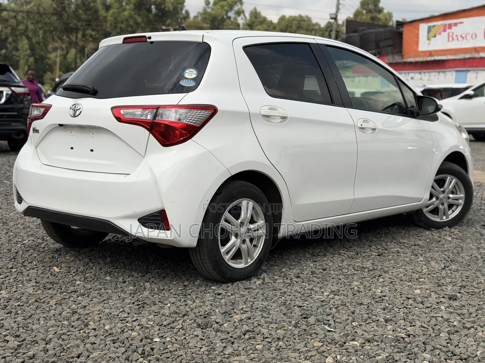 Toyota Vitz 1.0 FWD 5dr 2019 White