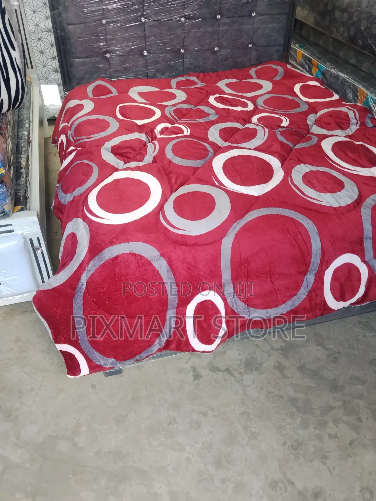 Luxury Woolen Duvet 5x6 Soft Touch Warm Blanket