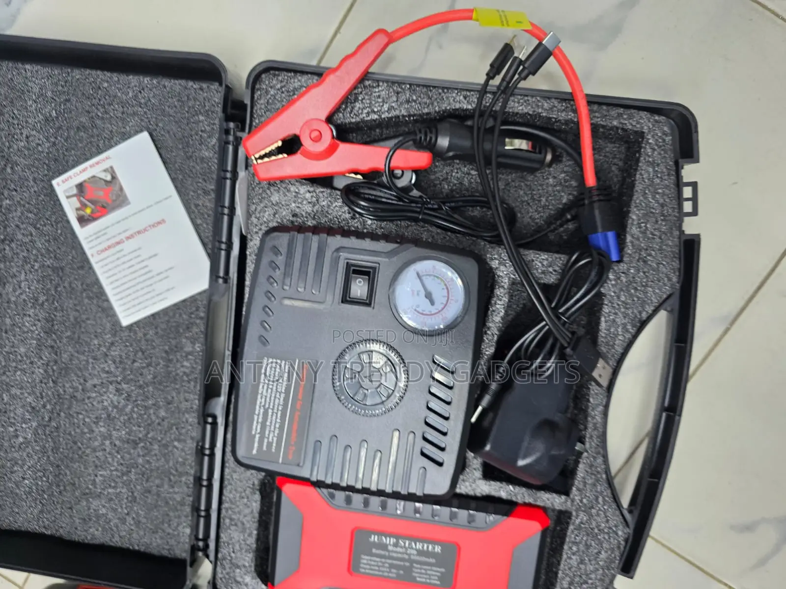 Portable Car Jump Starter Kit With Air Compressor and Usb