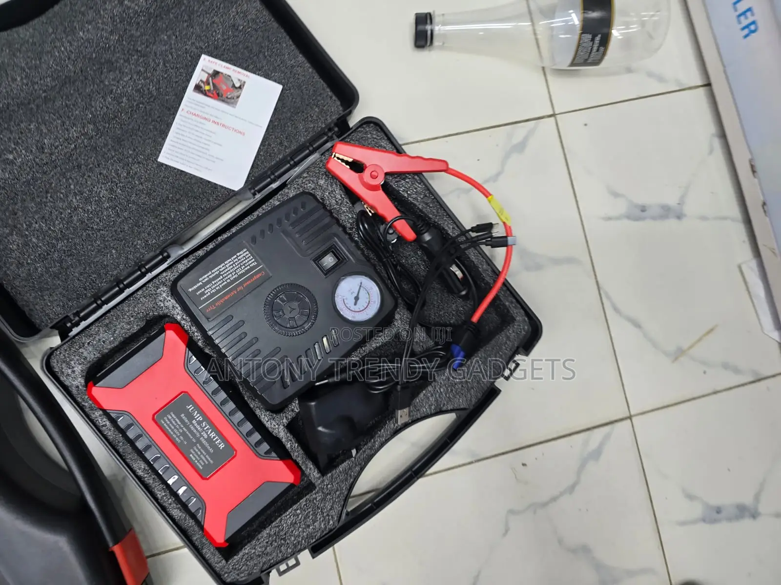 Portable Car Jump Starter Kit With Air Compressor and Usb