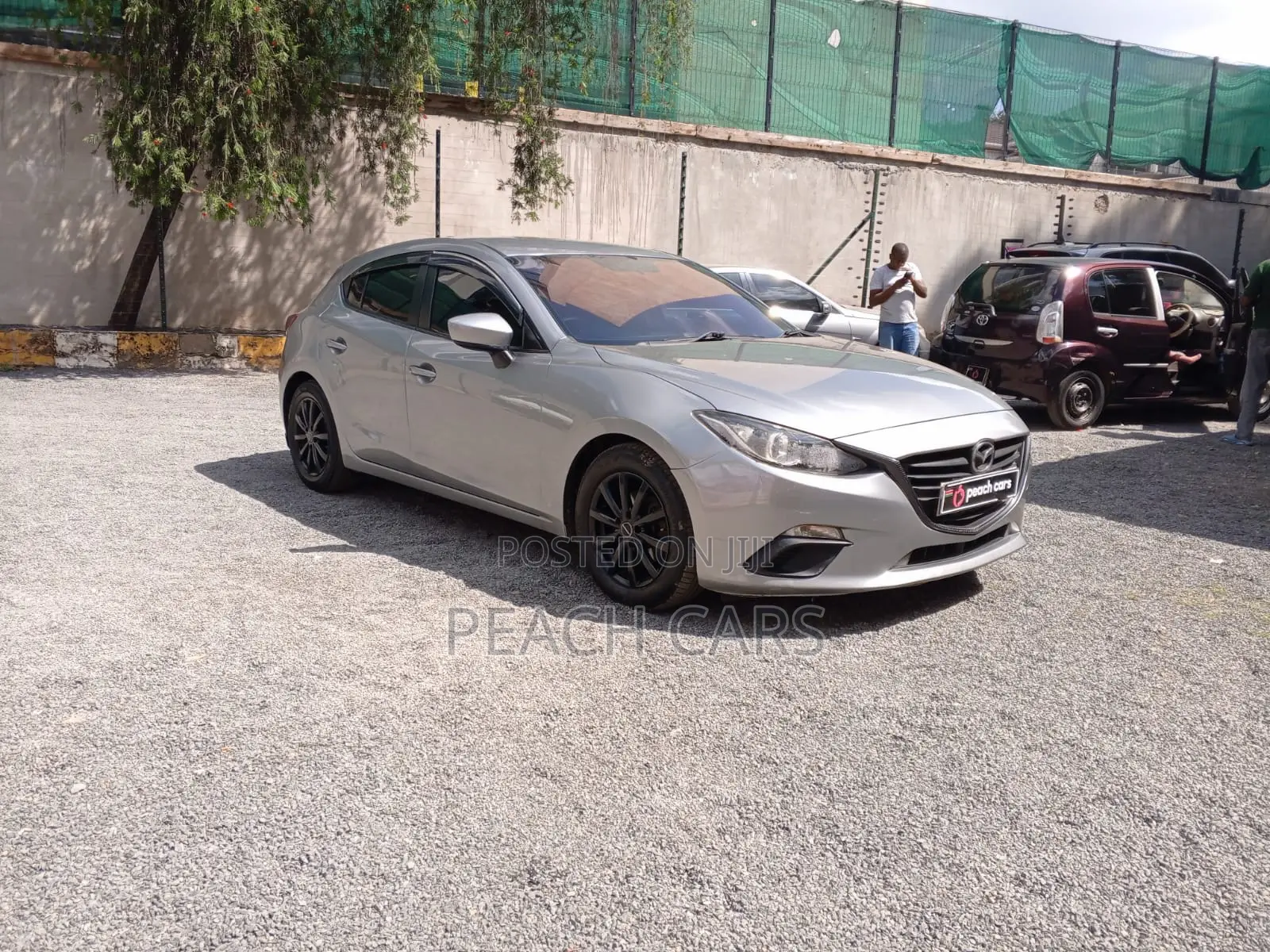 Mazda Axela SV Premium 2014 Gray