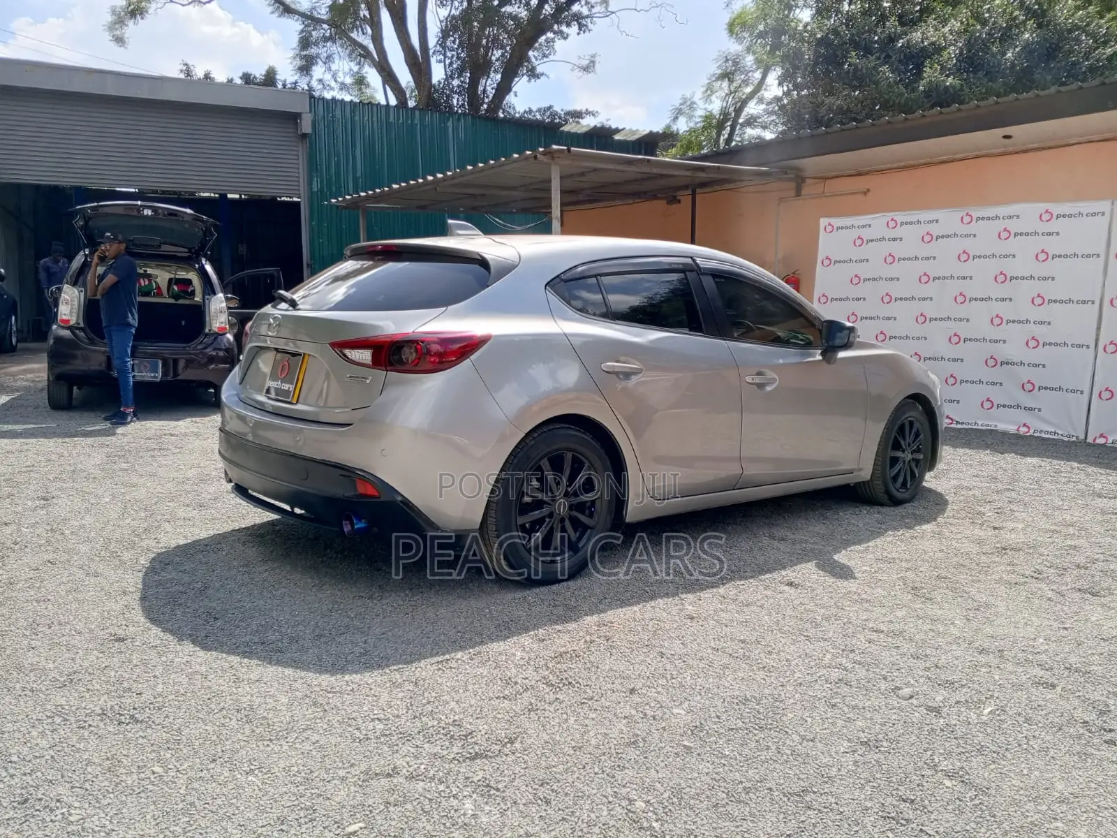 Mazda Axela SV Premium 2014 Gray