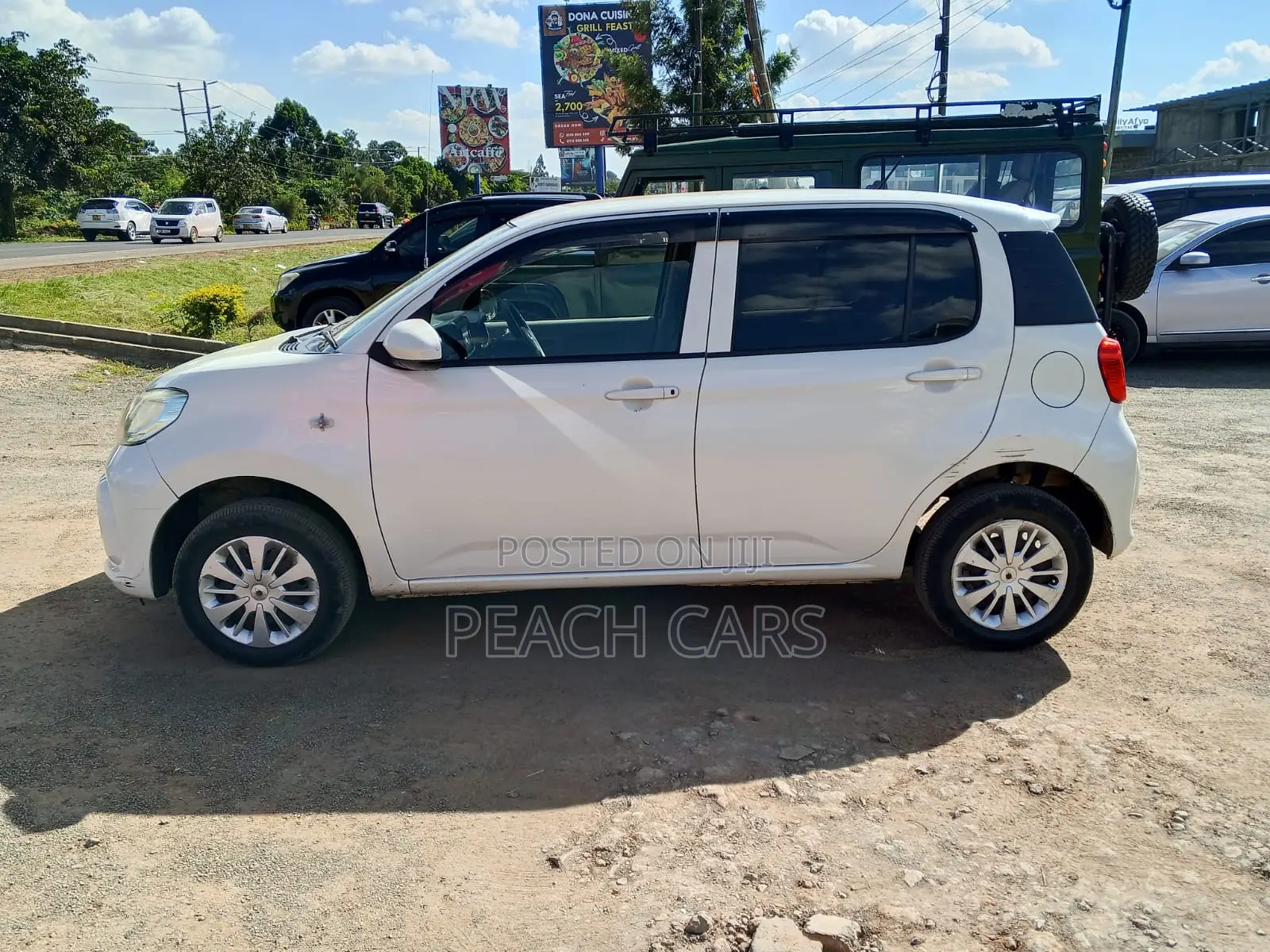 Daihatsu Boon 2018 White