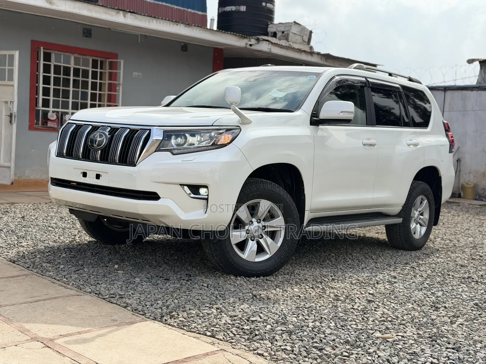Toyota Land Cruiser Prado 2.7 2018 White