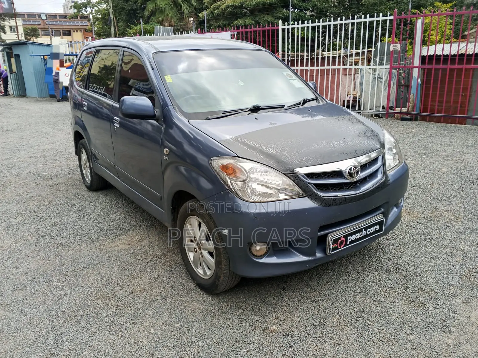 Toyota Avanza 2011 Blue