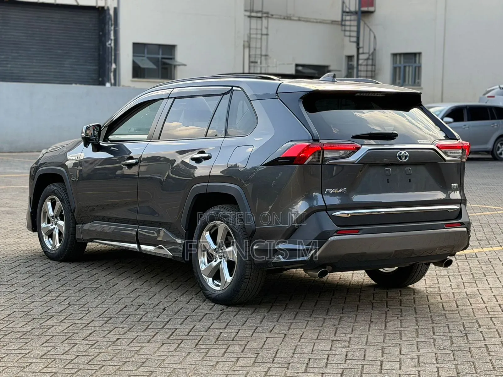 Toyota RAV4 Hybrid 2020 Gray