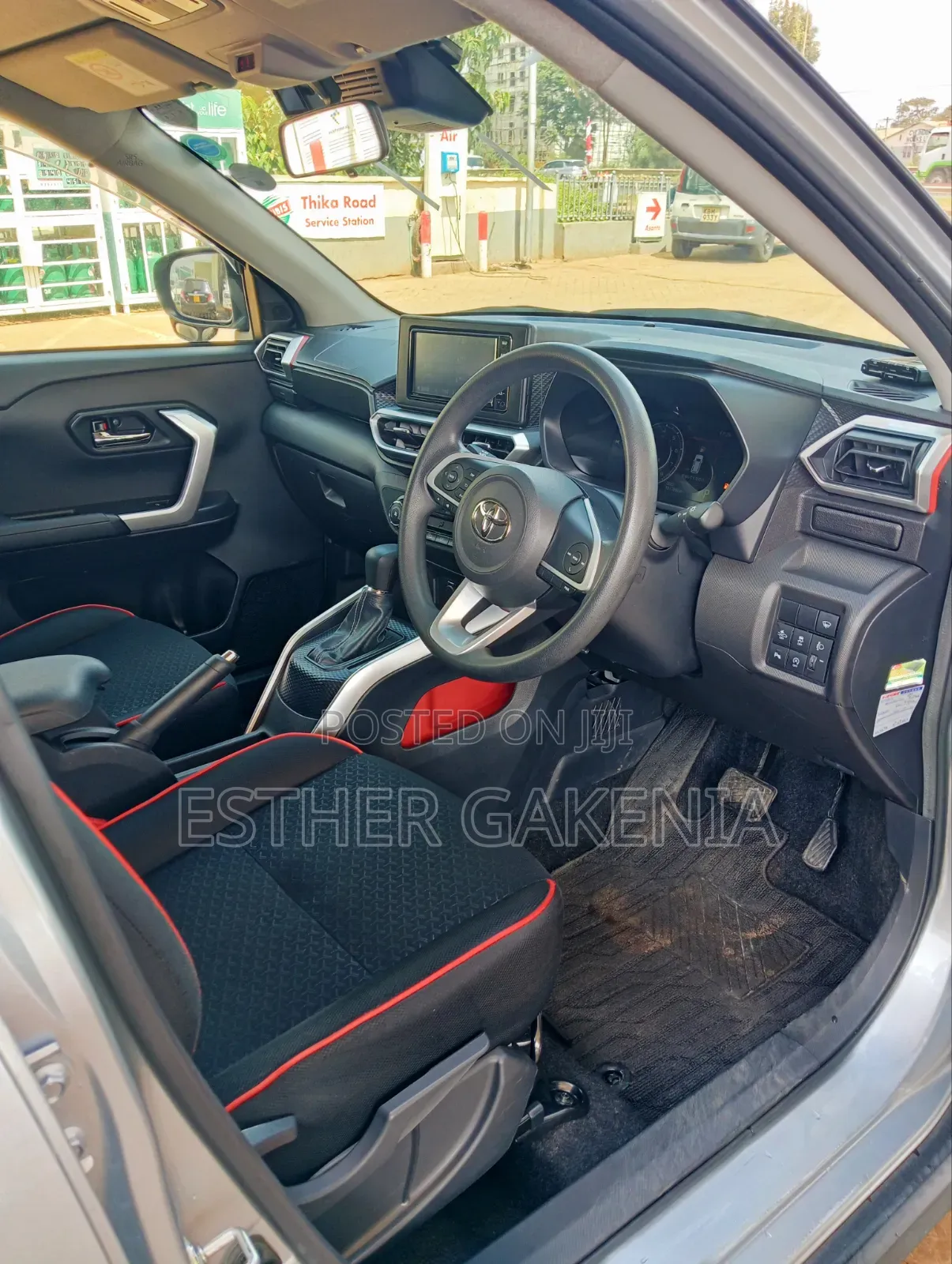 Toyota Raize 2019 Silver