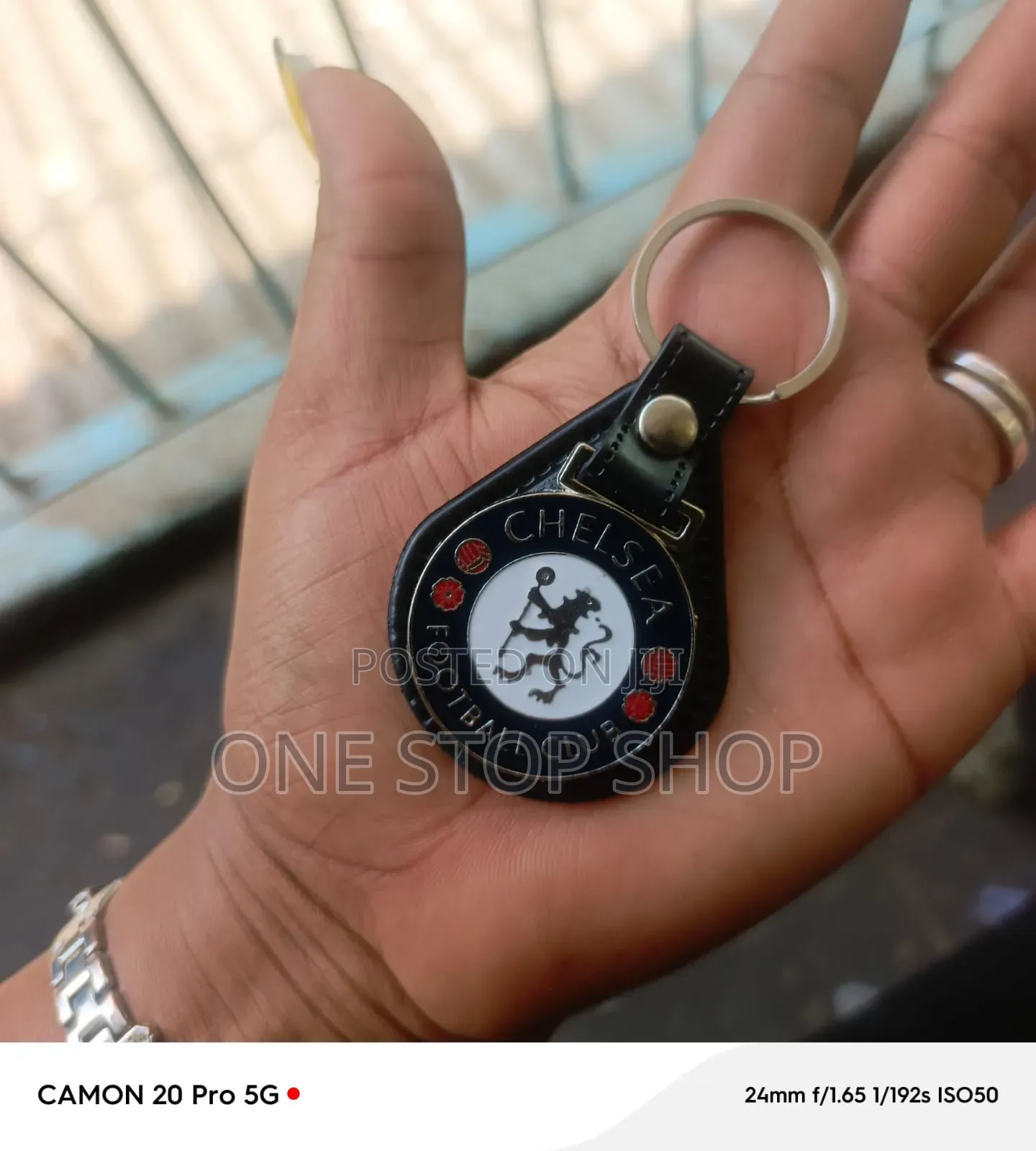 Chelsea Keyring With Leather Base and Metallic Badge Insert