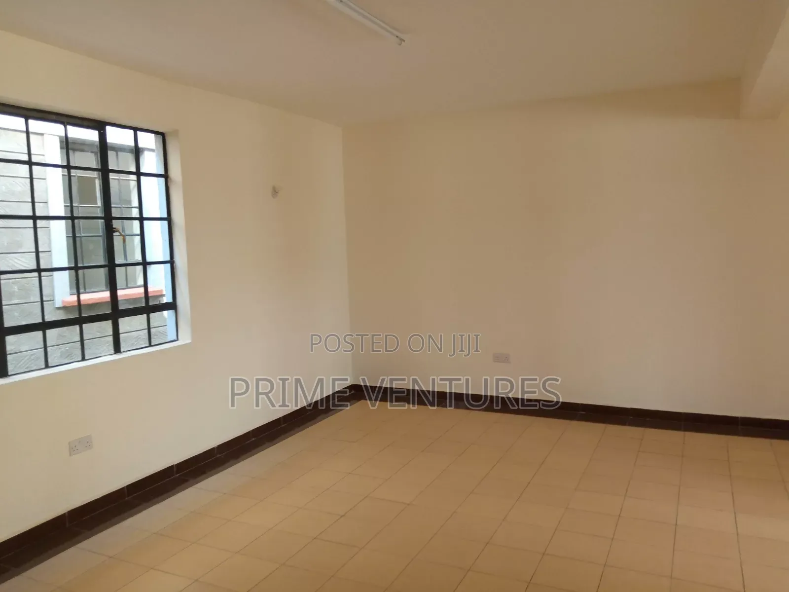 3bdrm Maisonette in Donholm/Savannah for rent