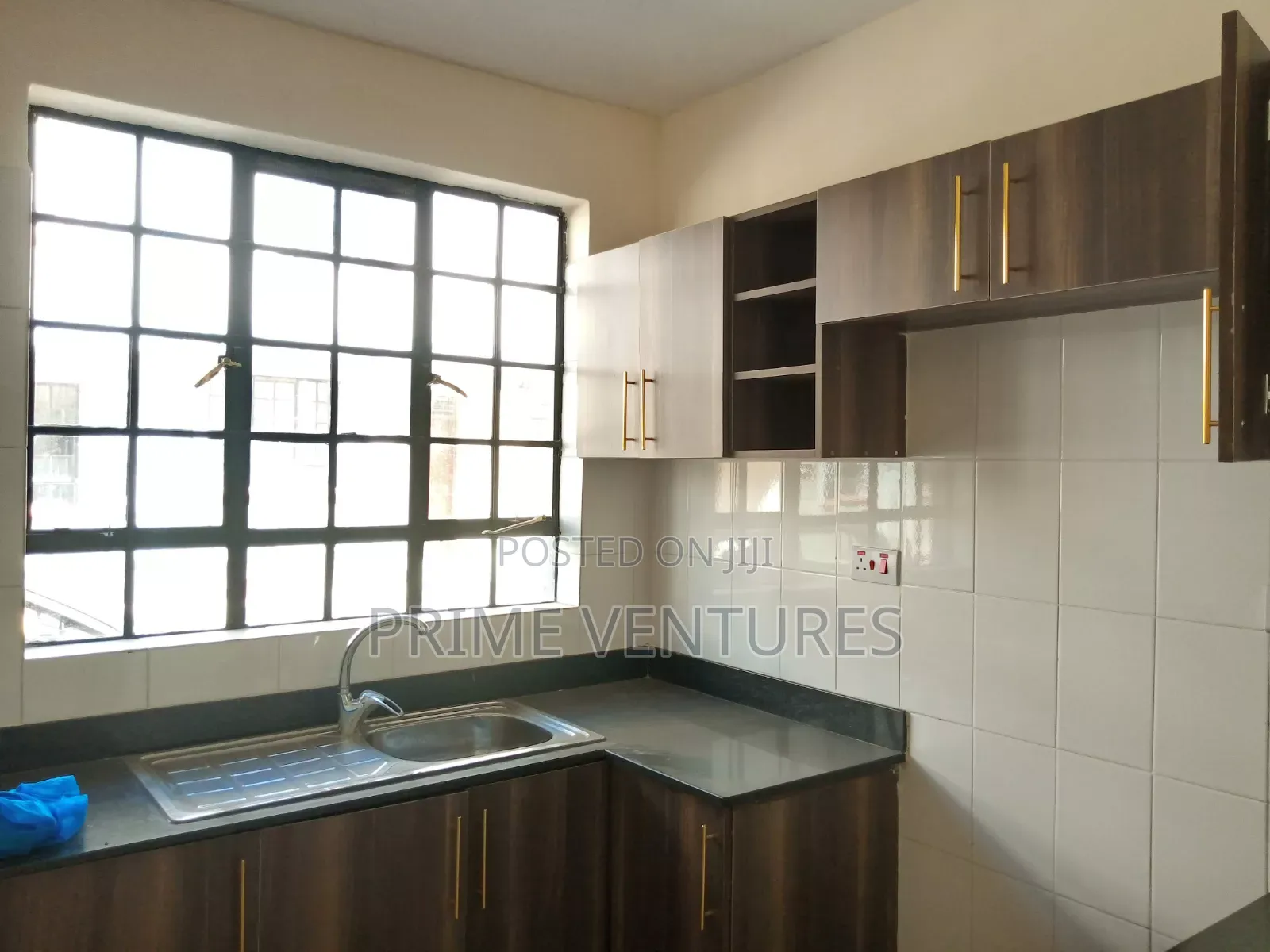 3bdrm Maisonette in Donholm/Savannah for rent