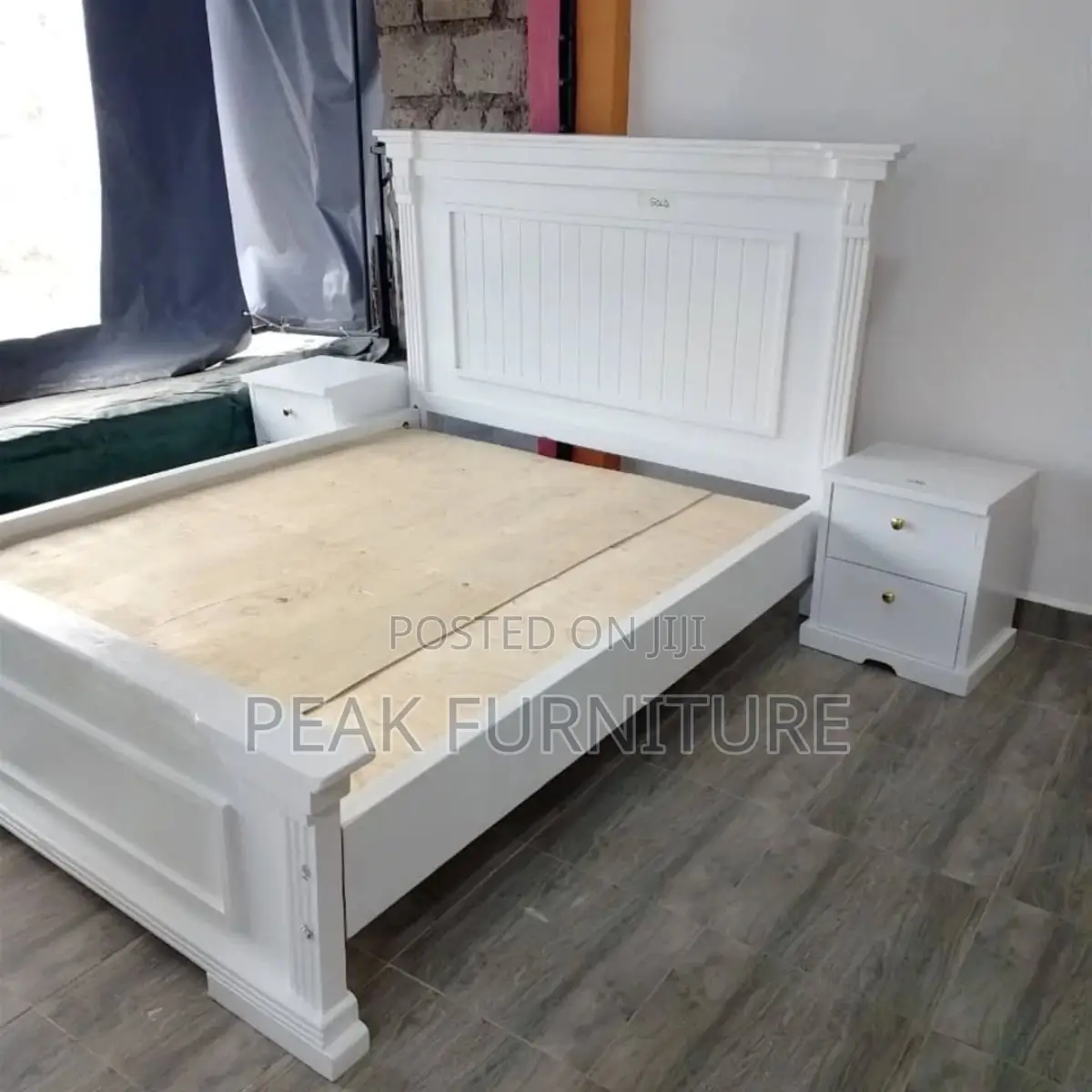 Luxe Wooden Bed