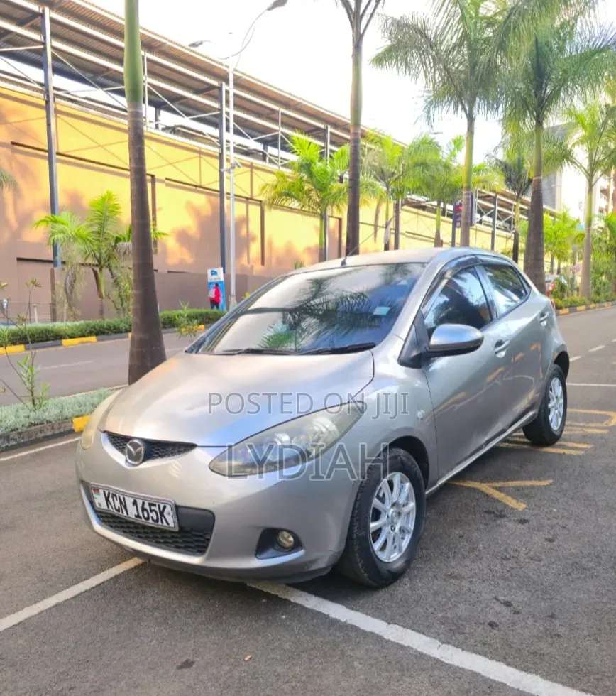 Mazda Demio 2011 Silver