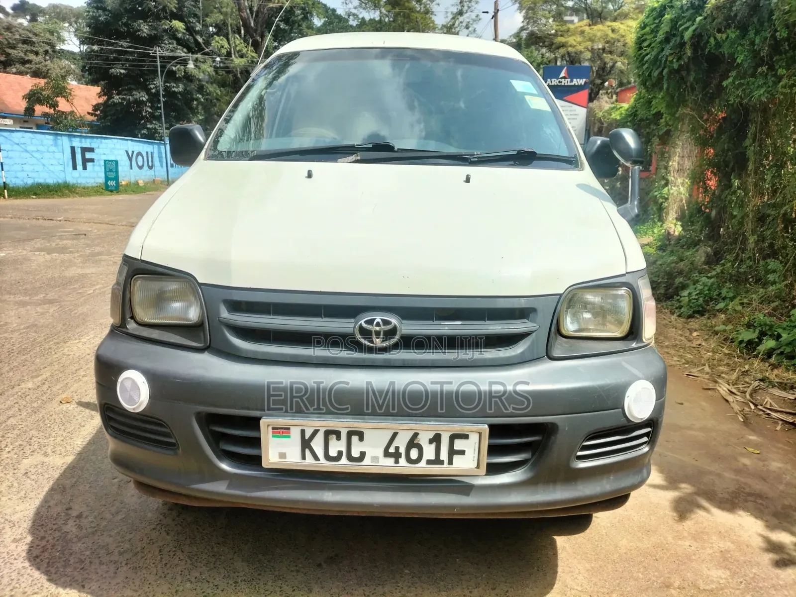 Toyota TownAce 2005 White