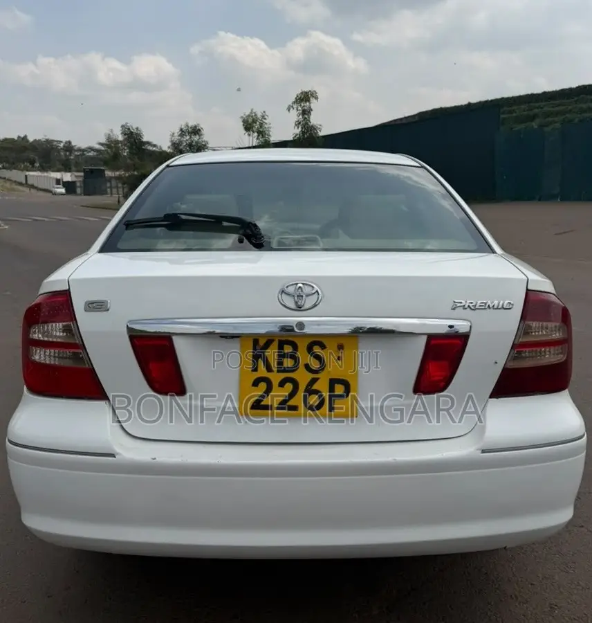 Toyota Premio 2005 White