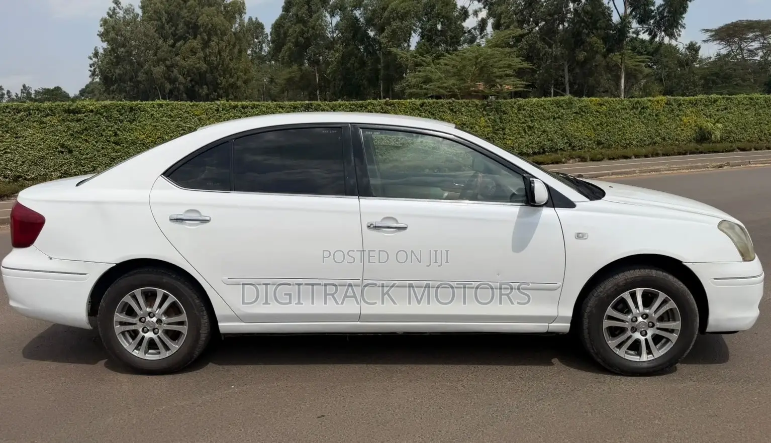 Toyota Premio 2005 White