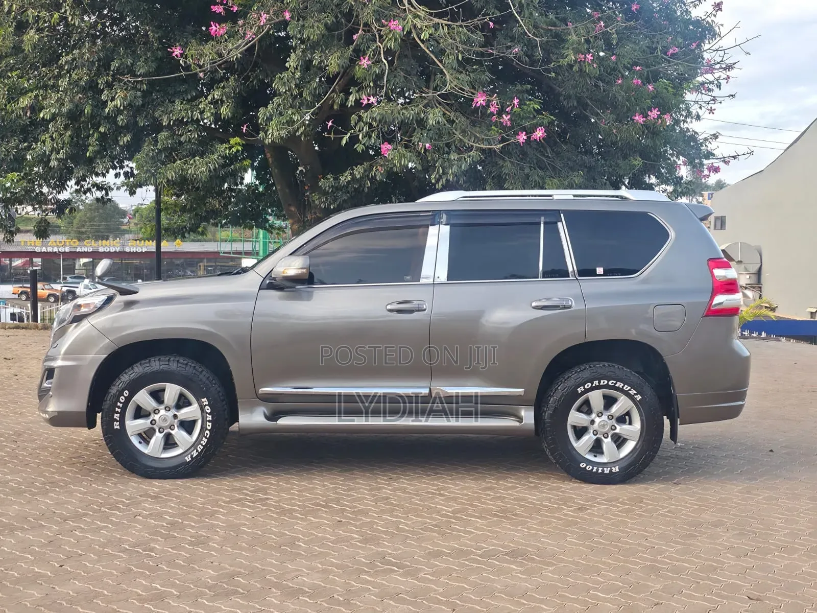 Toyota Land Cruiser Prado 2015 Gray