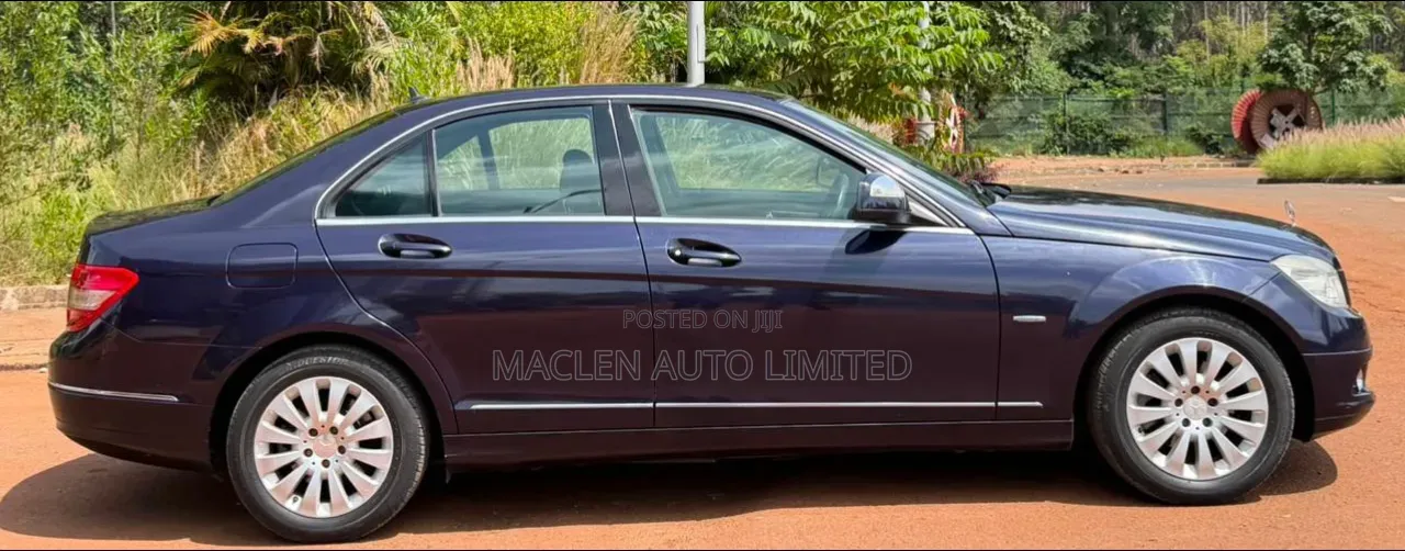 Mercedes-Benz C200 2008 Blue