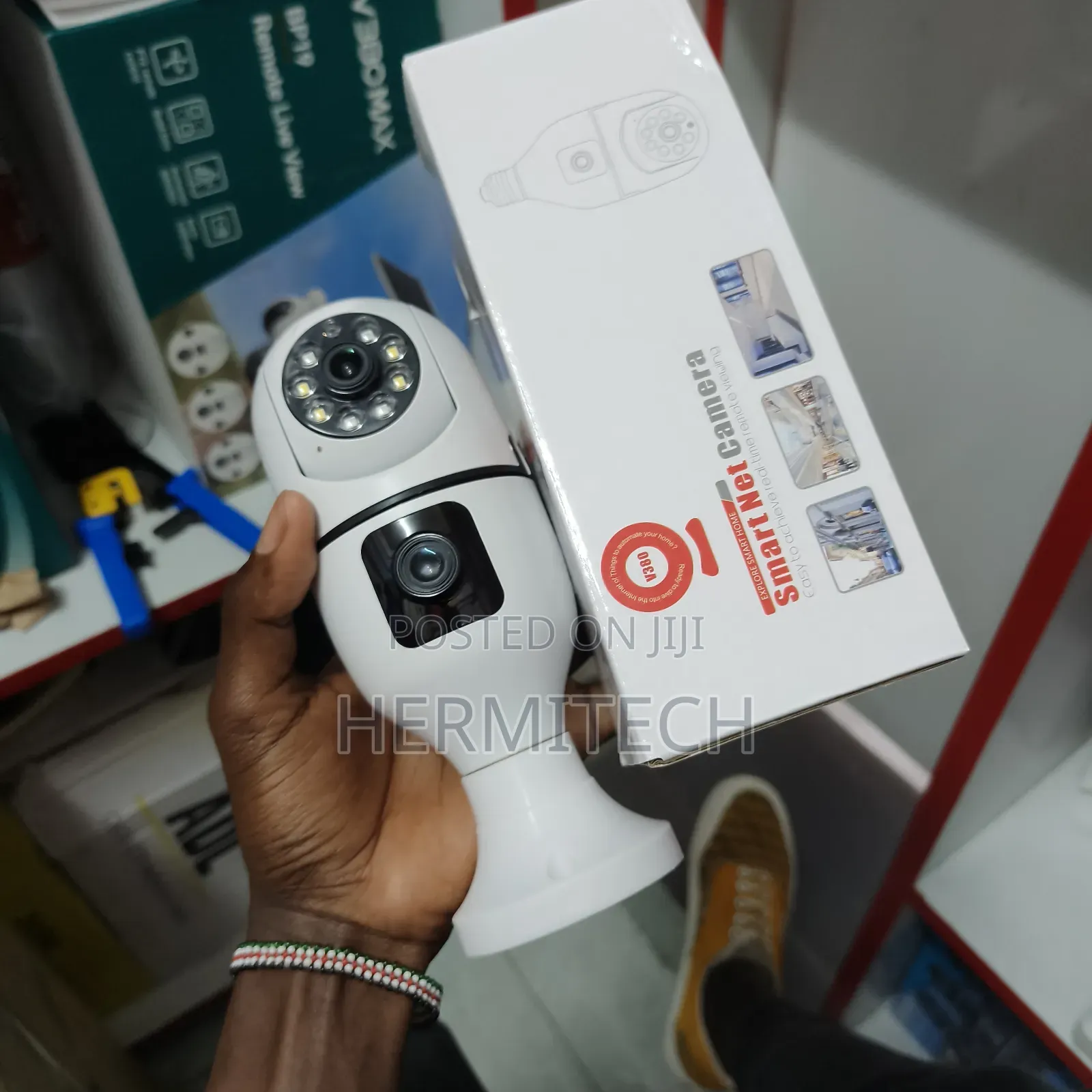 Wireless Indoor and Outdoor Wireless CCTV V380 Pro 4mp