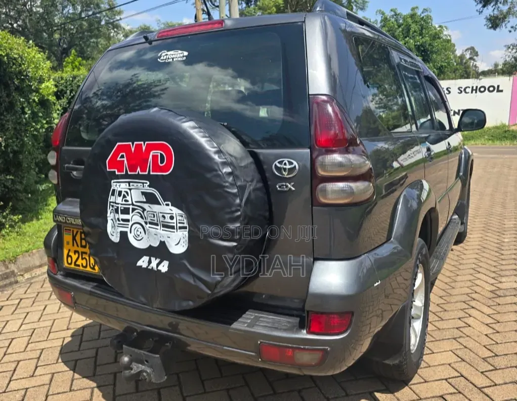Toyota Land Cruiser Prado 2007 Gray