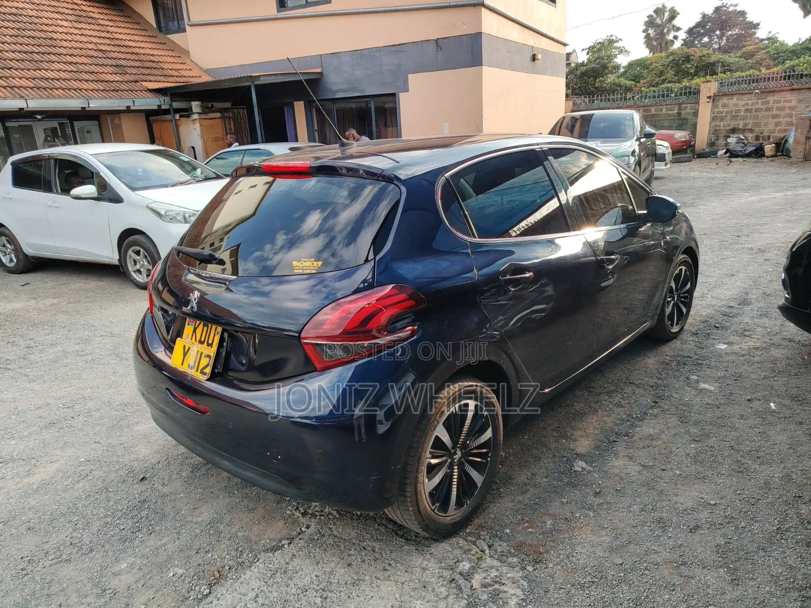 Peugeot 208 2018 Black