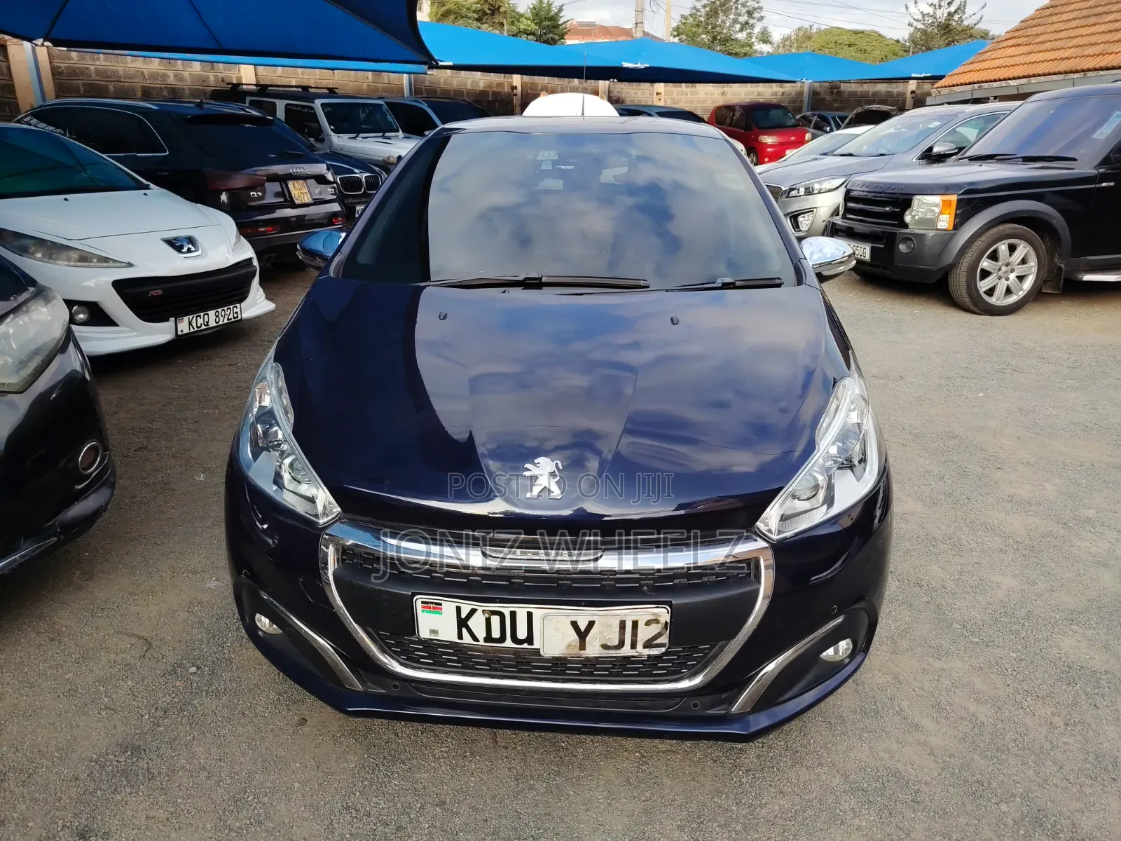 Peugeot 208 2018 Black