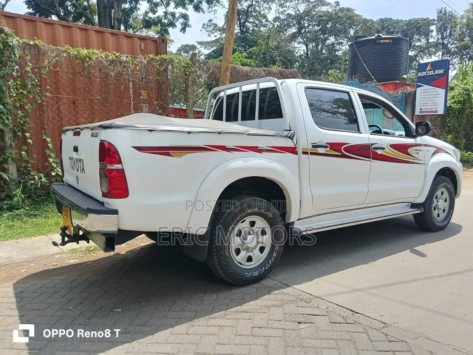 Toyota Hilux 2015 Off white