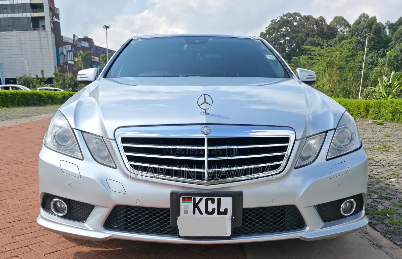 Mercedes-Benz E250 2011 Silver