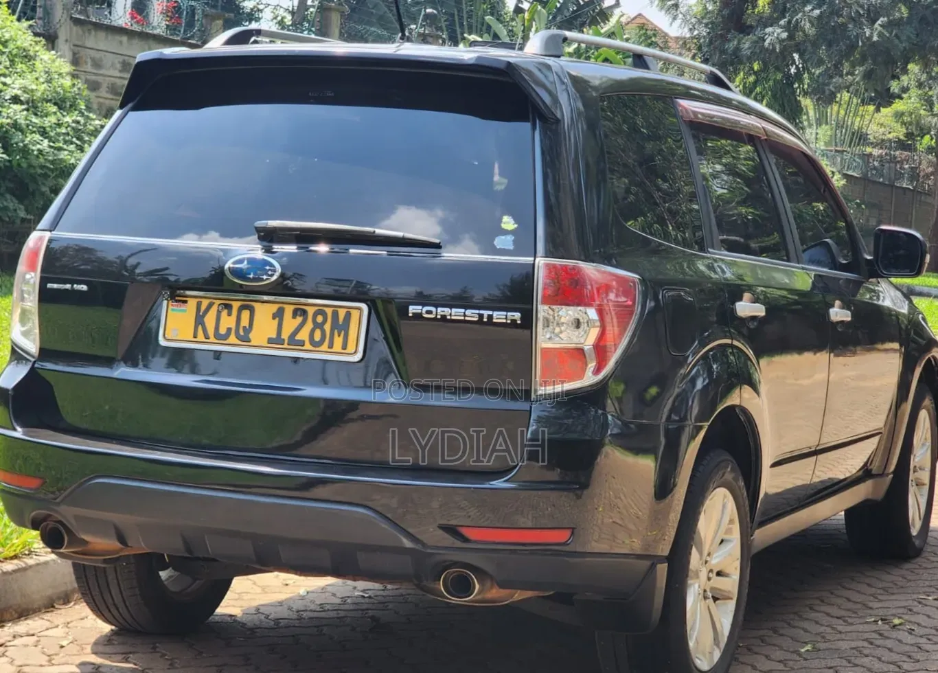 Subaru Forester 2011 Black
