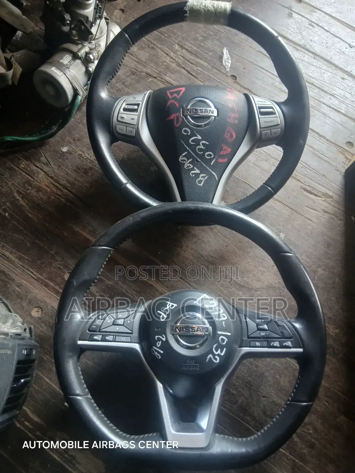 Nissan X-Trail Nt32 Steering Wheel With Airbags