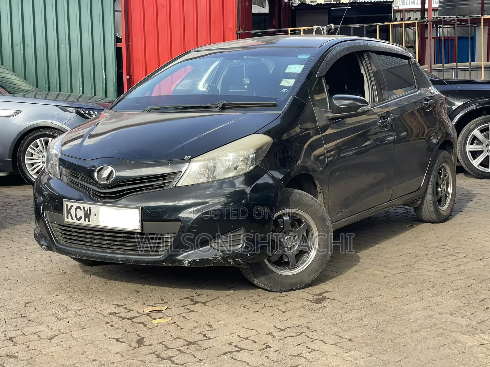 Toyota Vitz 2013 Black