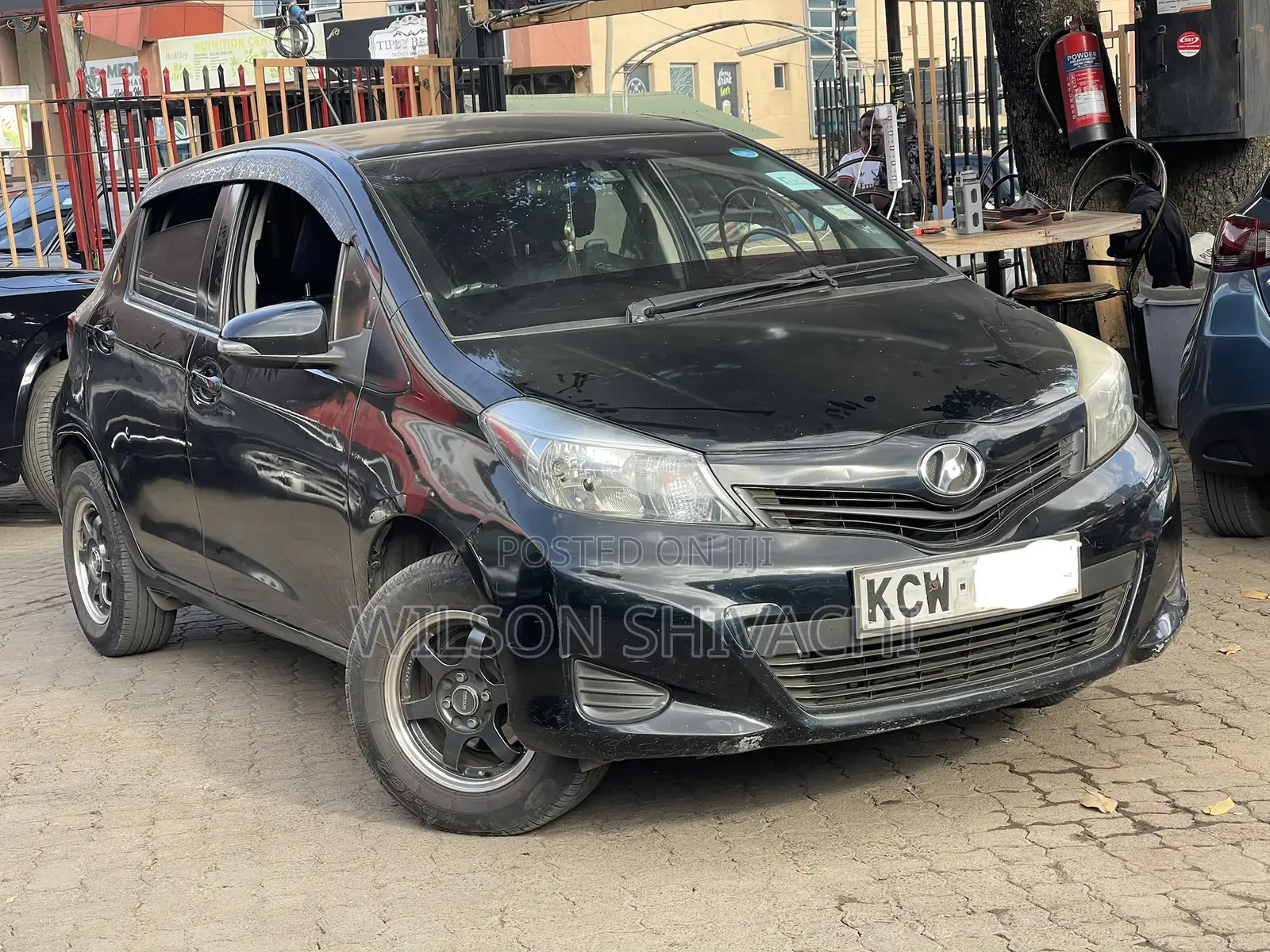 Toyota Vitz 2013 Black