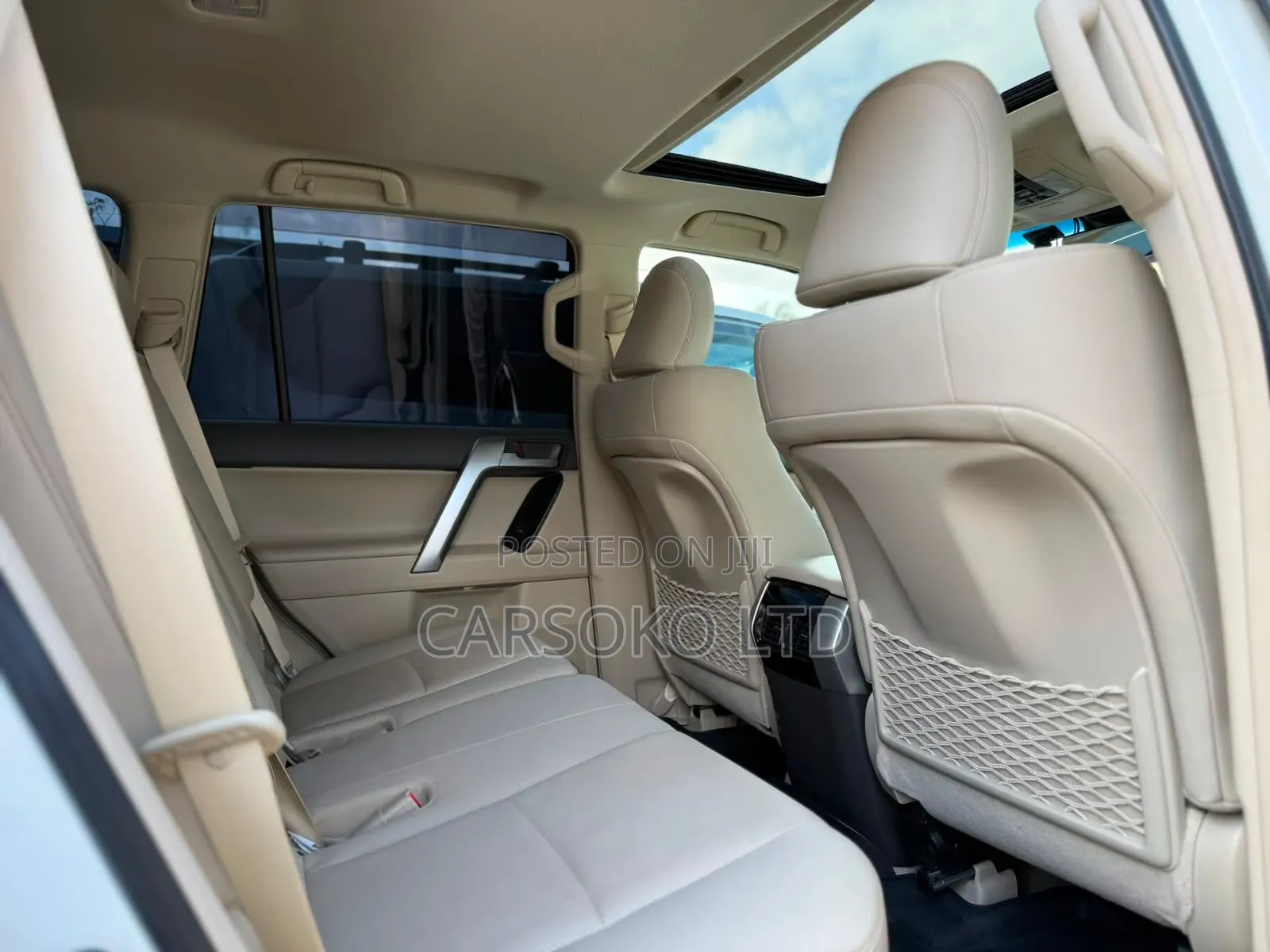 Toyota Land Cruiser Prado 2022 White