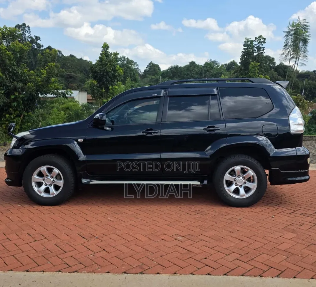 Toyota Land Cruiser Prado 2006 Black