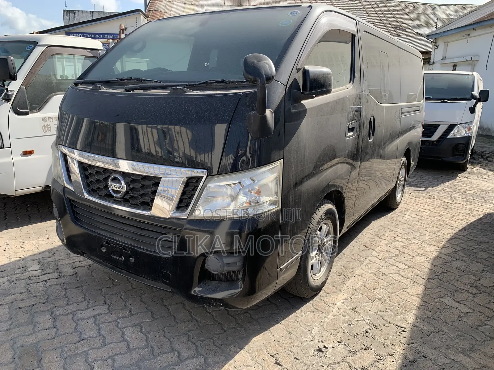 Nissan NV350 2018 Black