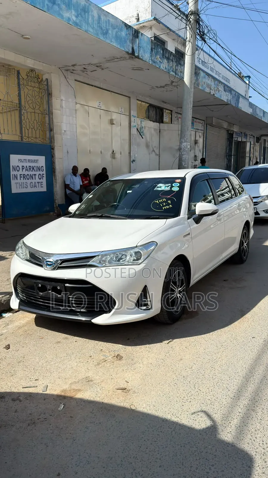 Toyota Corolla Fielder 2019 White