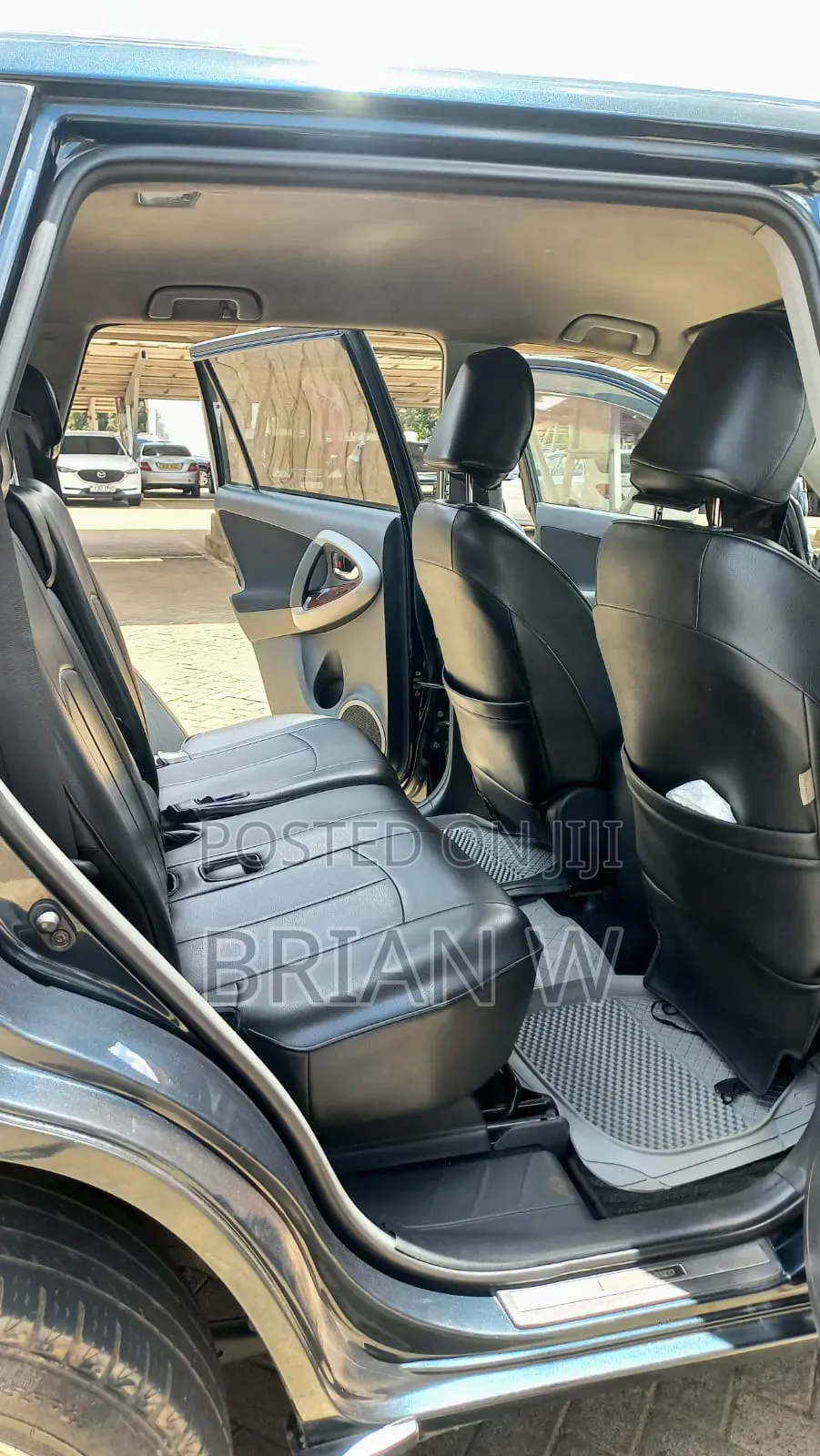 Toyota Vanguard 2025 Black
