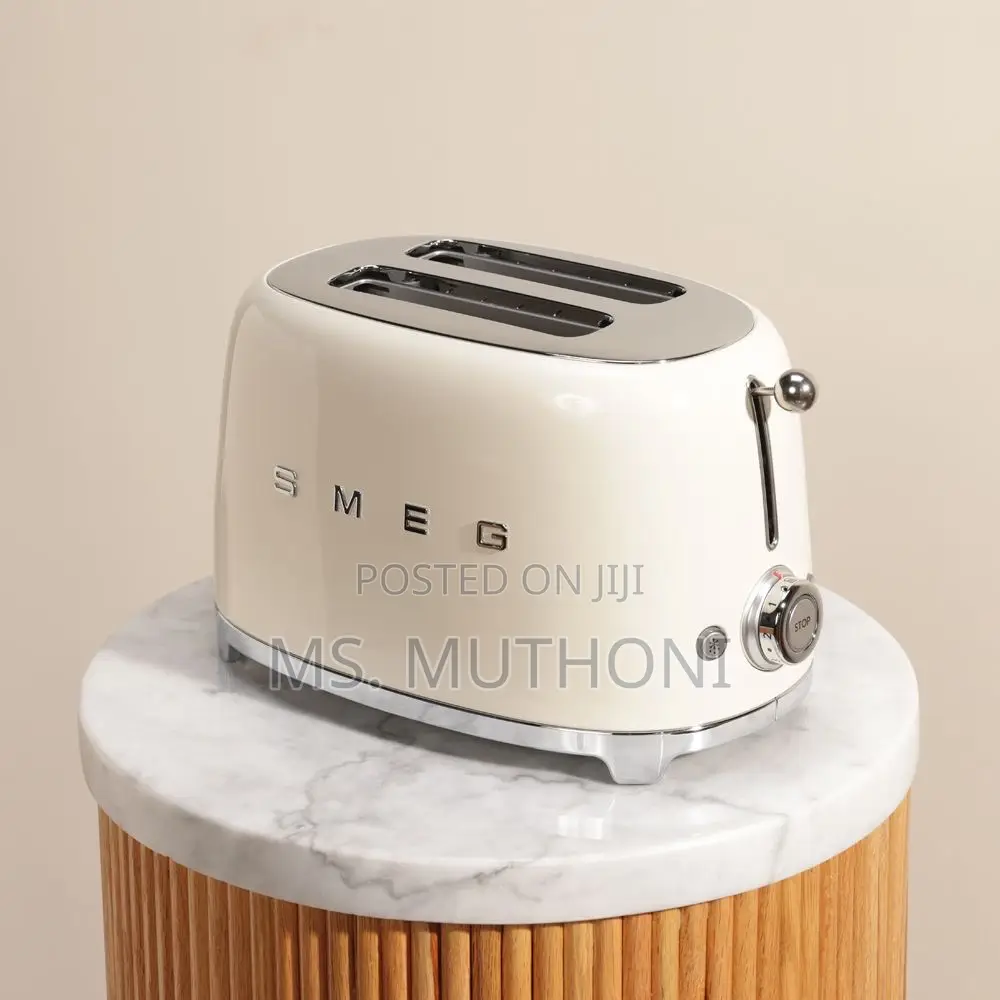 950w Smeg 2 Slice Toaster