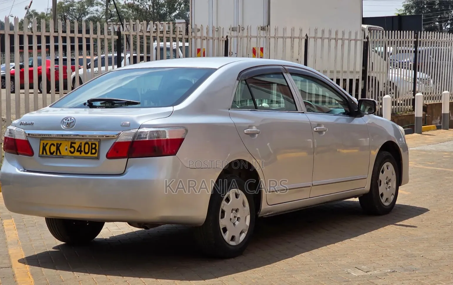 Toyota Premio 2010 Silver