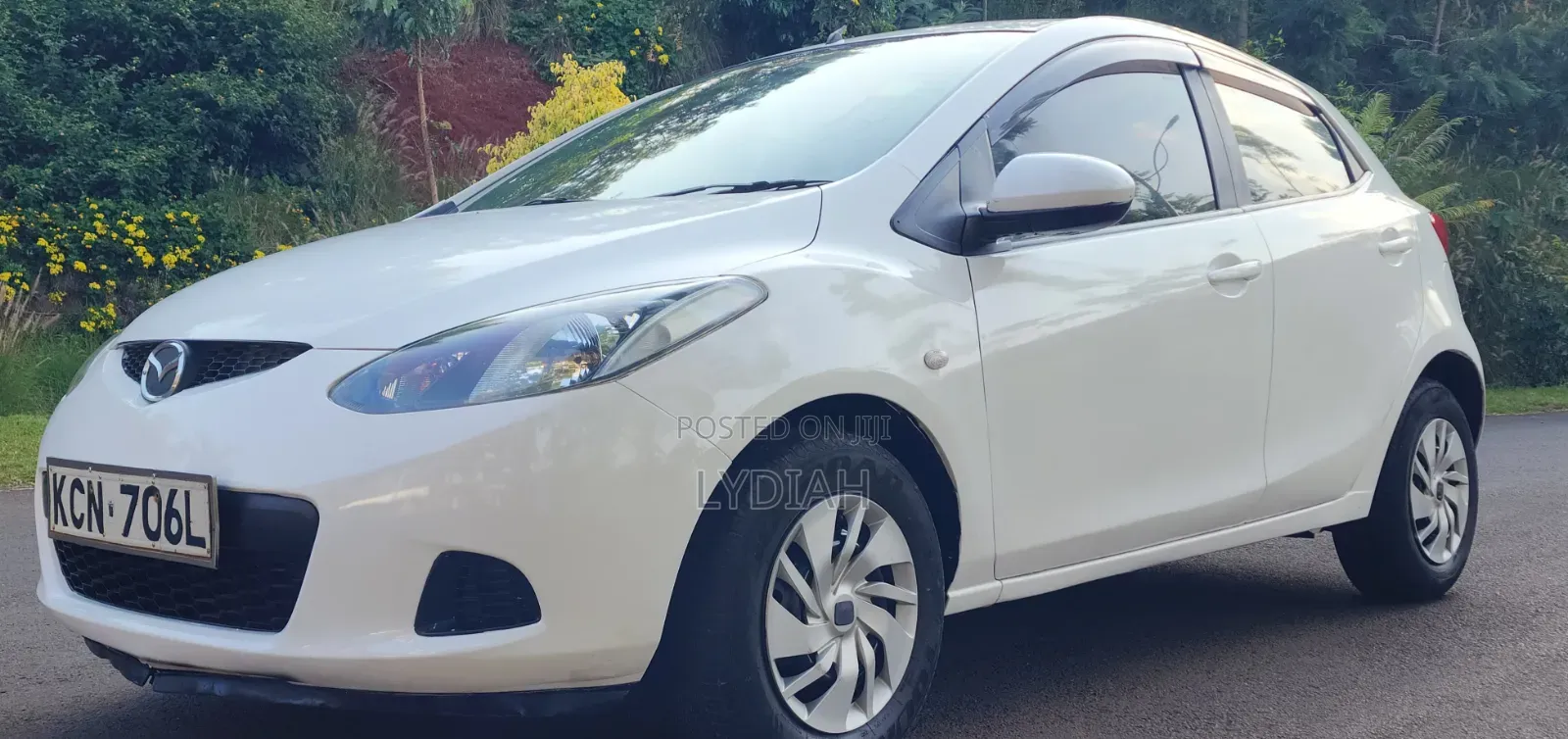 Mazda Demio 2010 White