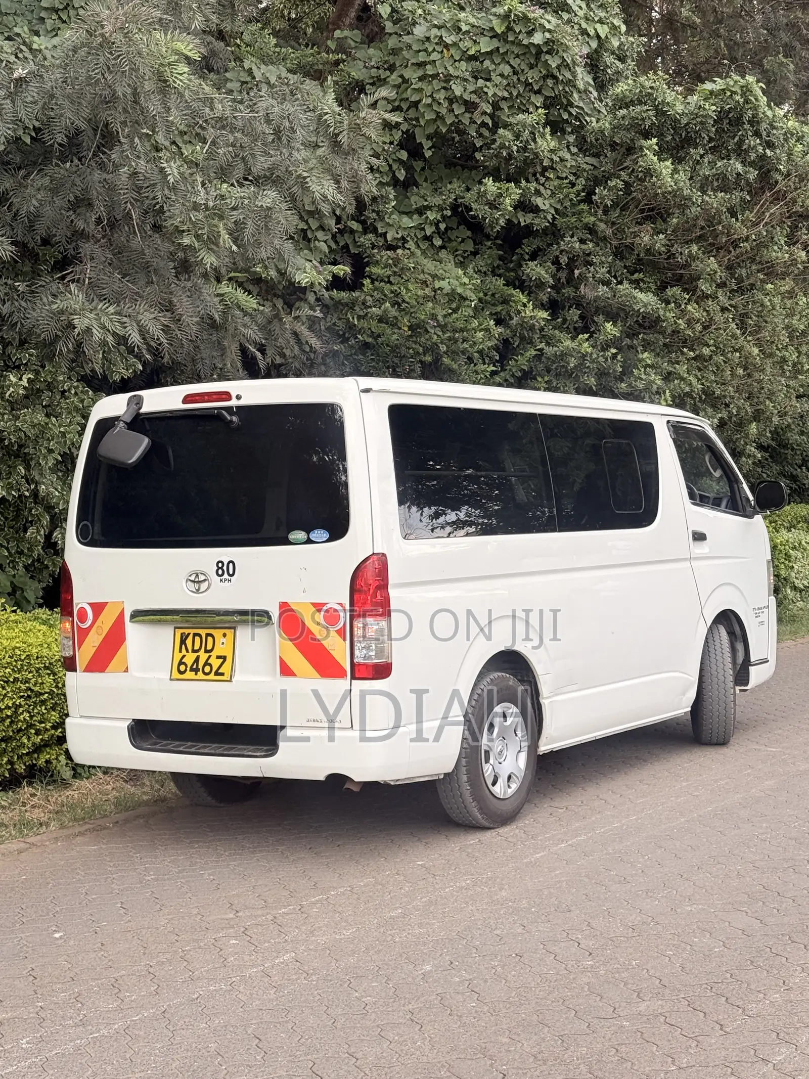 Toyota HiAce 2014 White