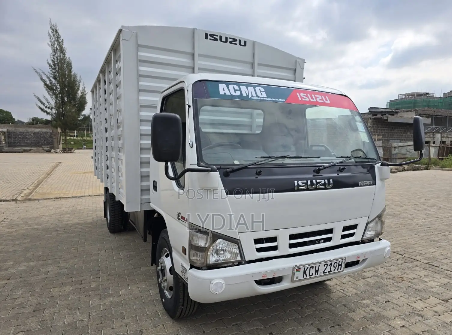 Isuzu NPR 2018 Model Locally Assembled