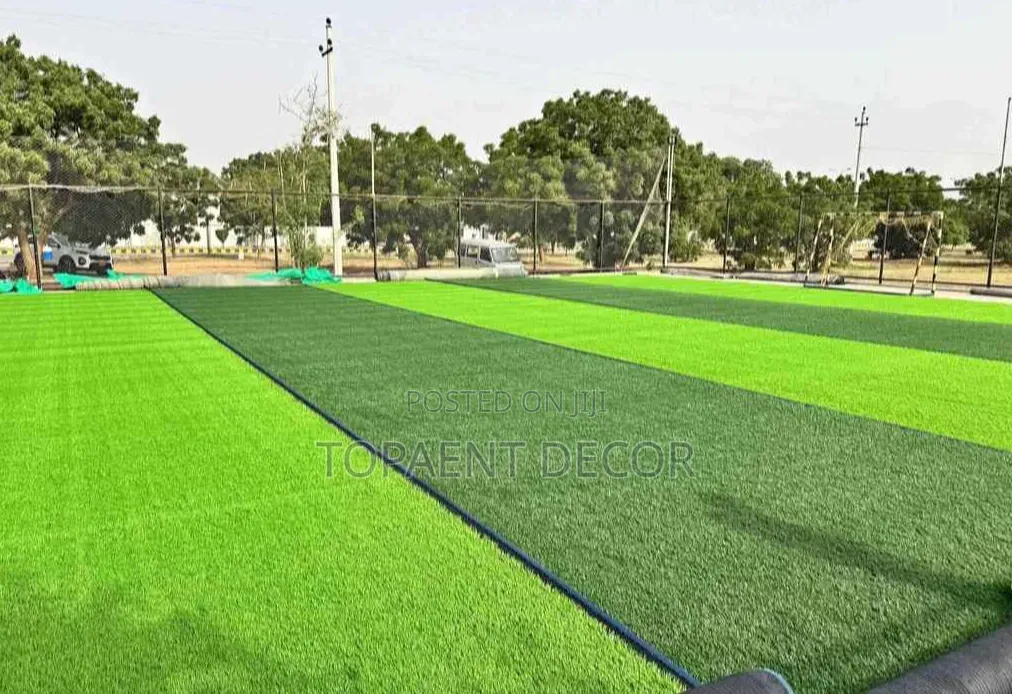Kids and Adults Football Pitch Green Artificial Grass Carpet
