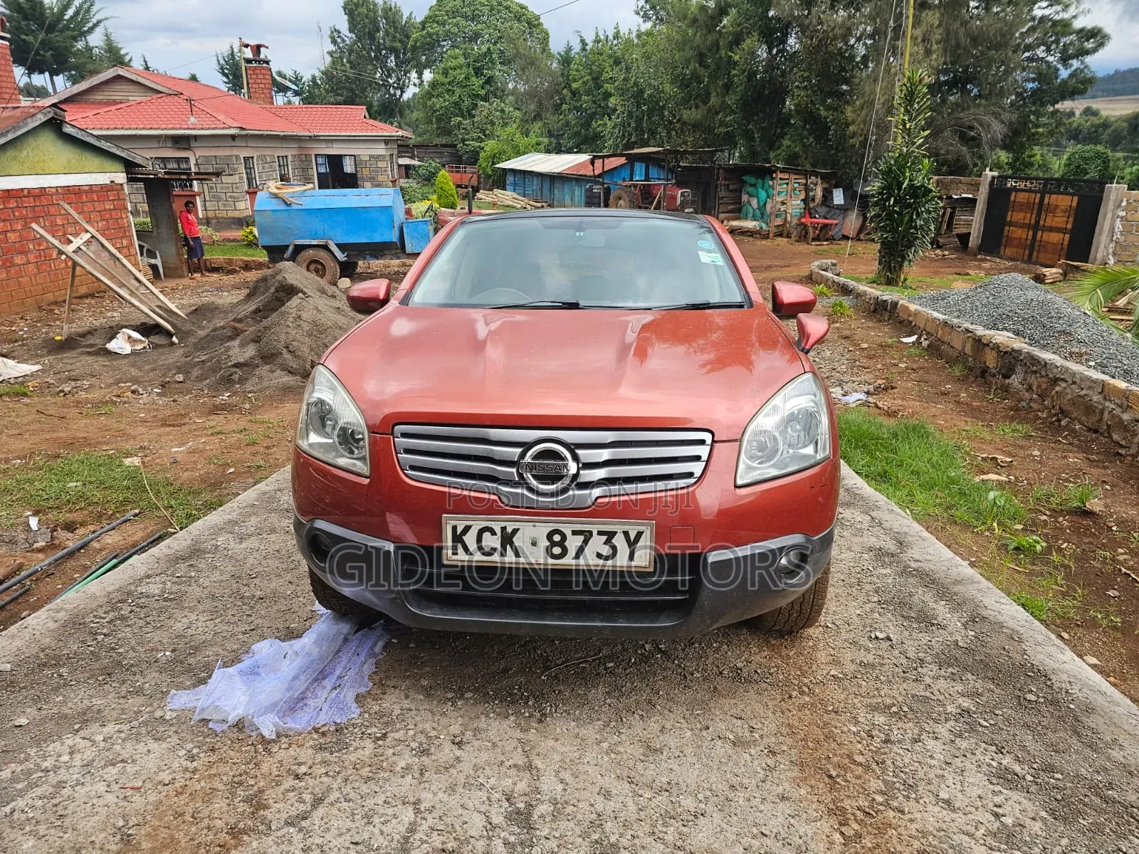 Nissan Dualis 2010 Red
