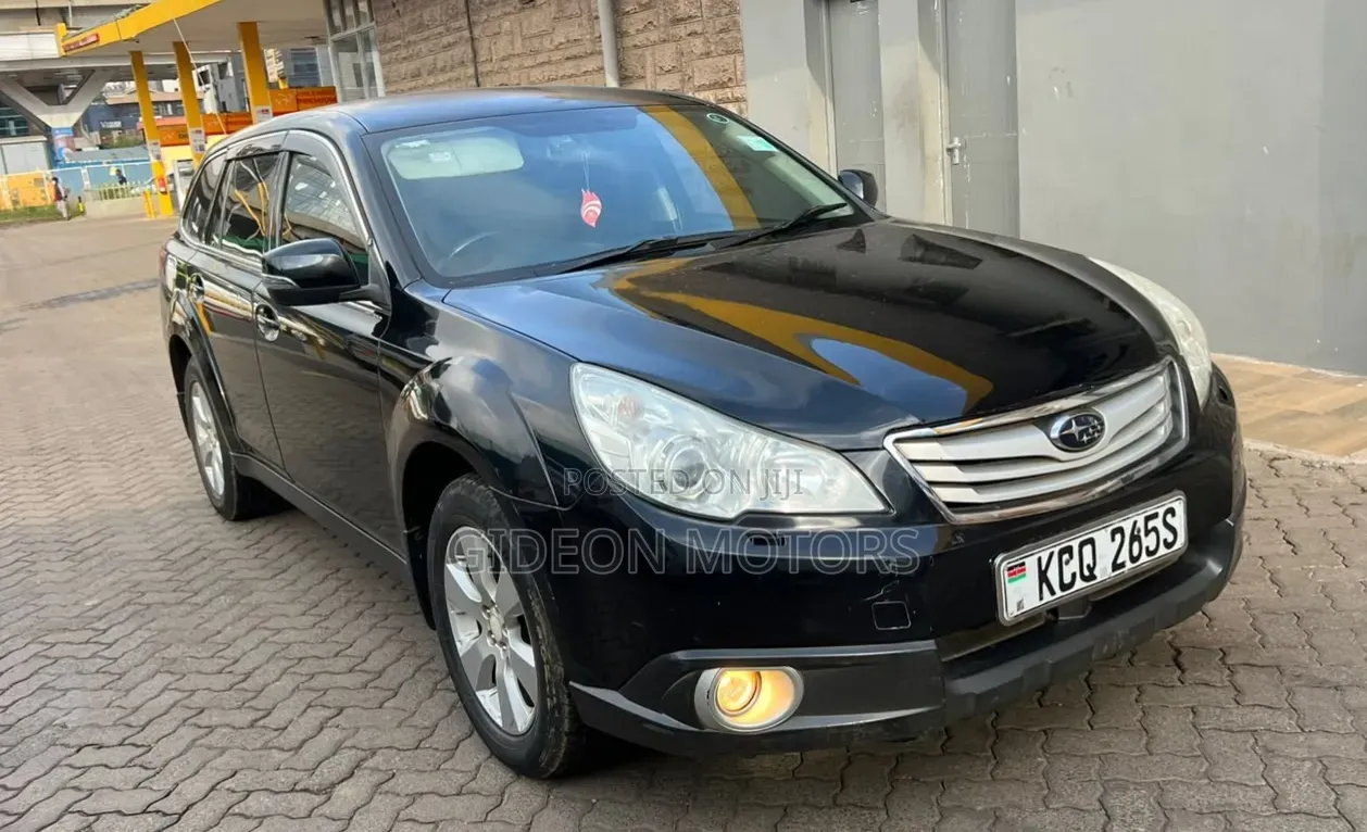 Subaru Outback 2011 Black
