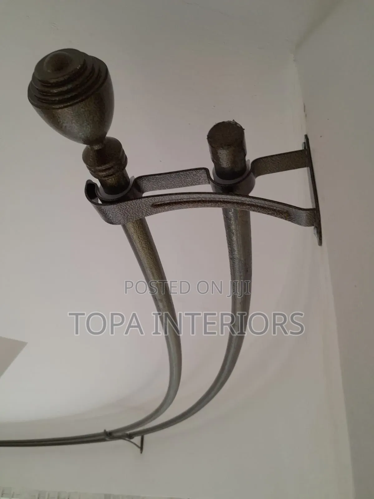 Strong Curved Durable Local Curtain Poles Per Metre for Sale