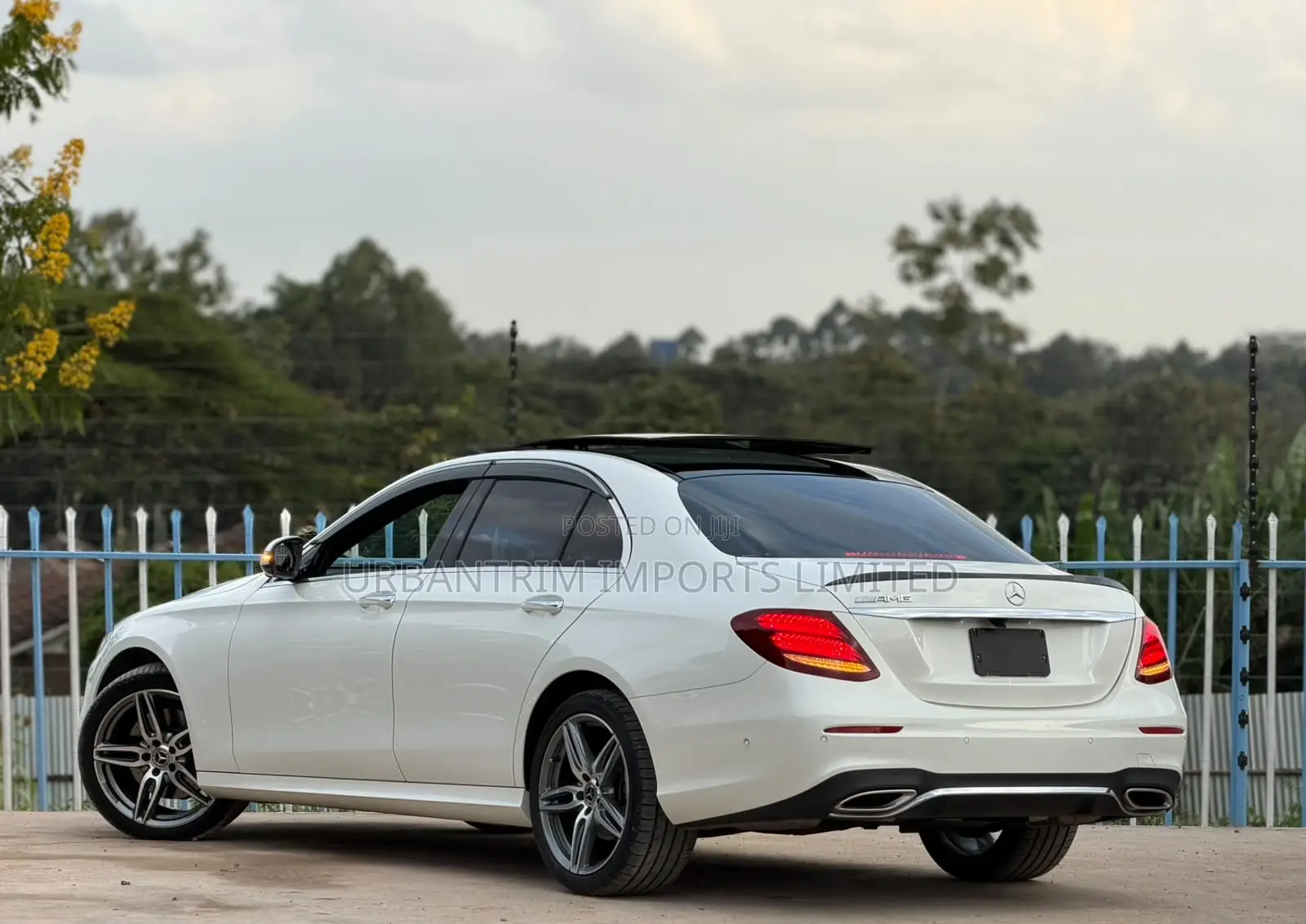 Mercedes-Benz E200 2019 White